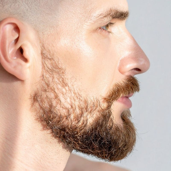 Depilación láser en delineado de barba: perfilado perfecto